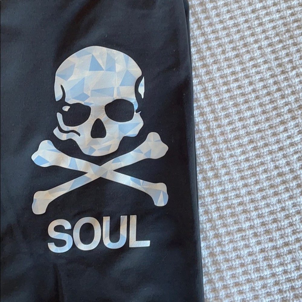 Lululemon x SoulCycle Run Inspire Skull Crop